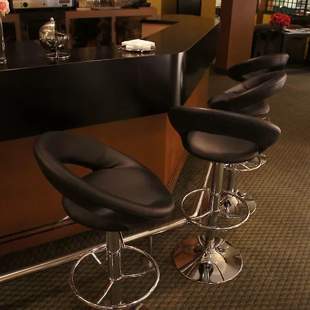 Inter-hotel Aeroport 호텔