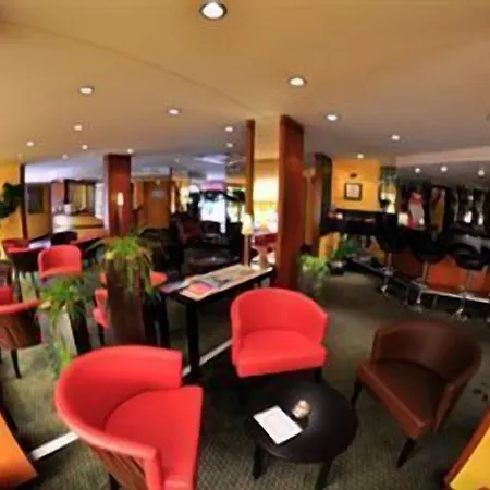 호텔 Inter-hotel Aeroport 3*