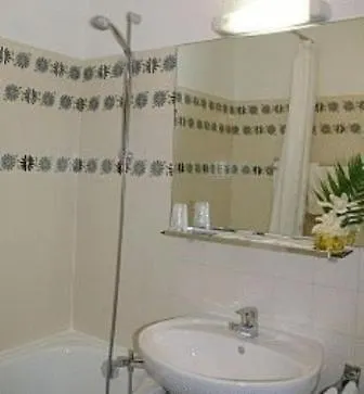 Inter-hotel Aeroport 3*