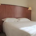 Inter-hotel Aeroport מלון 3*