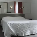 Inter-hotel Aeroport מלון 3*