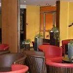 Inter-hotel Aeroport מלון