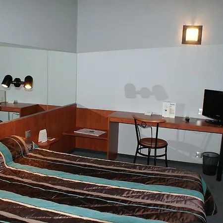 Inter-hotel Toulouse Aeroport 3*