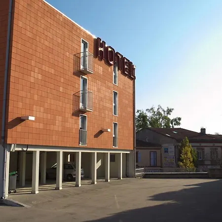 Inter-hotel Toulouse Aeroport 3*