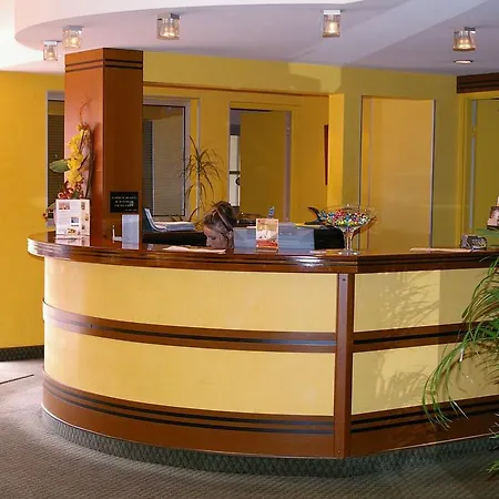 Inter-hotel Toulouse Aeroport Hotel