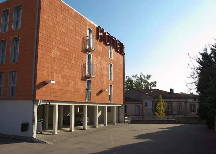 Inter-hotel Aeroport 3*