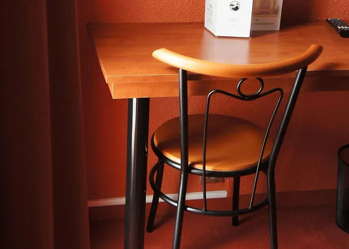 Inter-hotel Aeroport 3* Τουλούζη