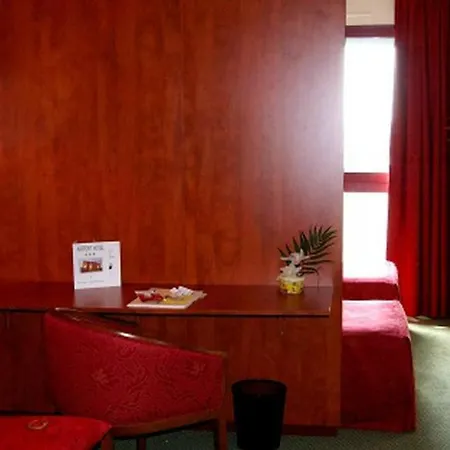 فندق Inter-hotel Aeroport تولوز